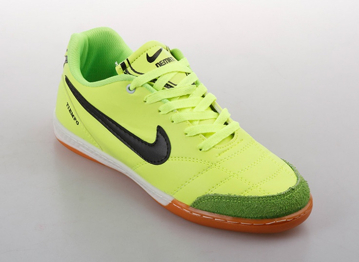 سری جدید کفش فوتبالی طرح NIKE