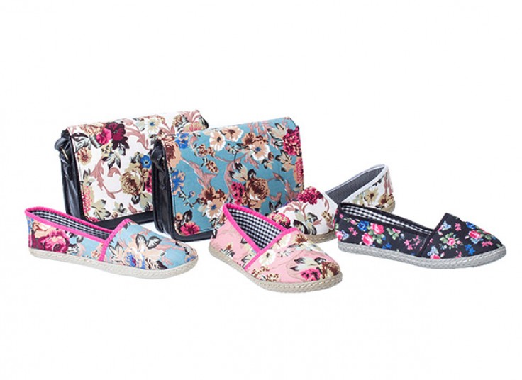 ست کیف و کفش گل‌ دار