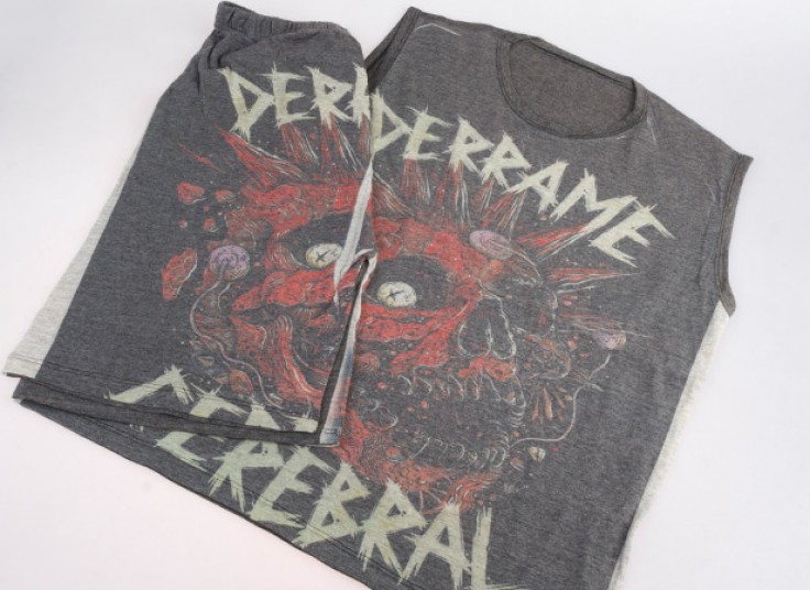 حلقه ای و شلوارک مردانه 