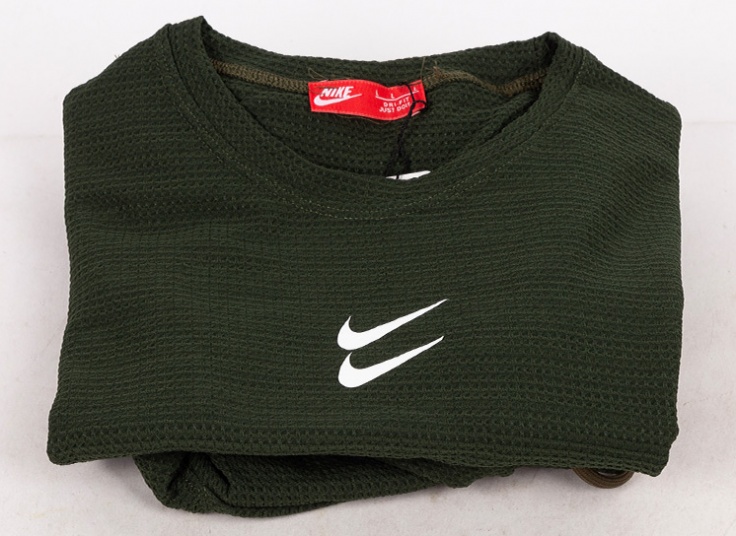 کراپ و شلوارک زنانه Nike