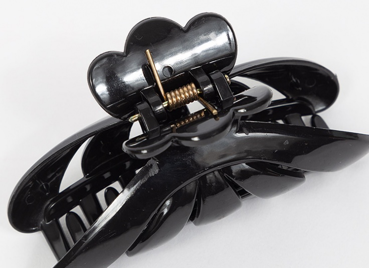 کلیپس مو زنانه