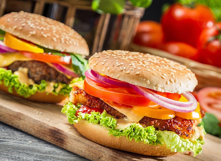 منوی باز پیتزا و ساندویچ فست فود روناک