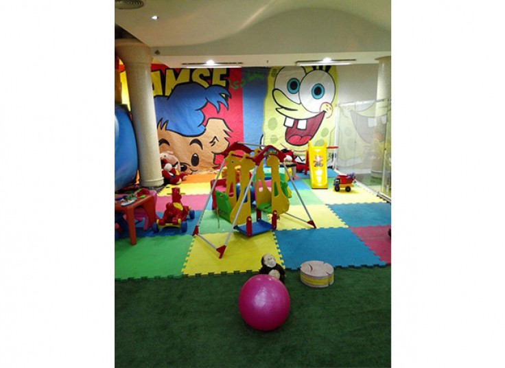 شهربازی سرپوشیده نما