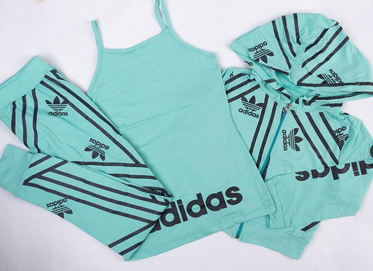 ست سه تکه لباس زنانه adidas