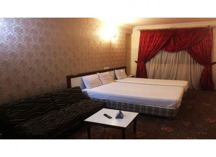 اقامت در هتل دو ستاره فجر