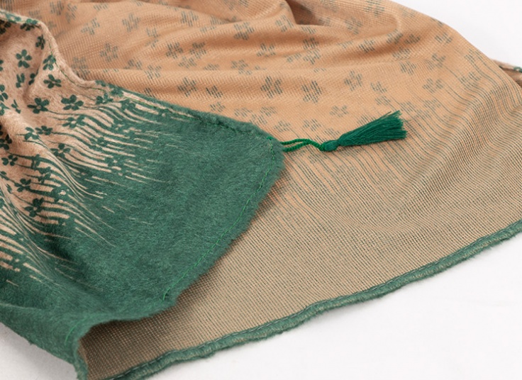 شال مخمل پاییزی