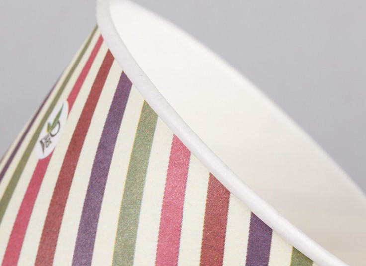 پکیج لیوان و شات طرحدار کاغذی