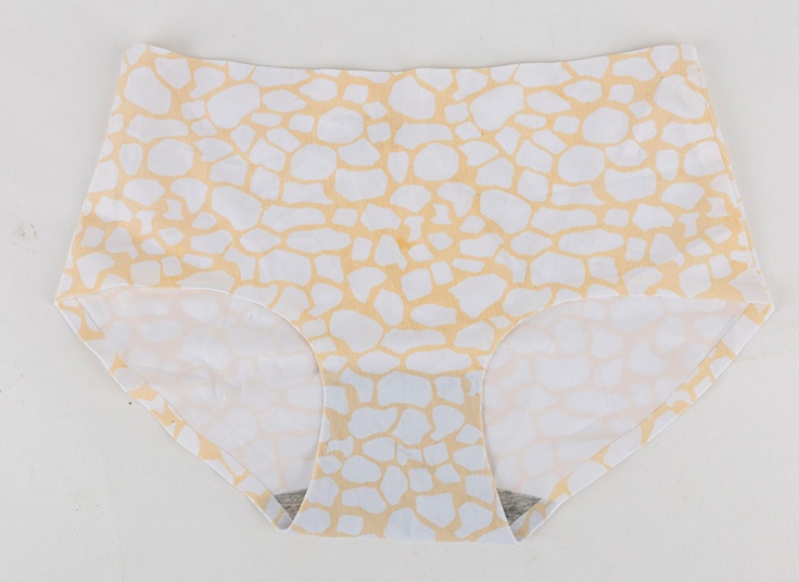 لباس زیر لیزری