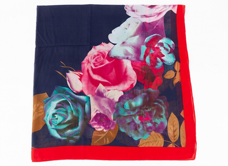 روسری گلدار