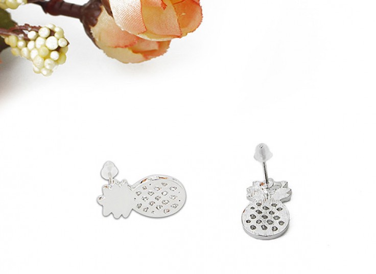 گوشواره میخی فانتزی