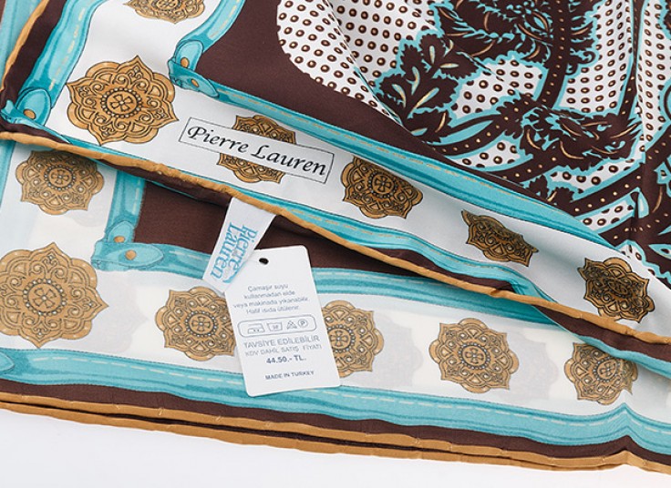 روسری ابریشم Pierre Lauren