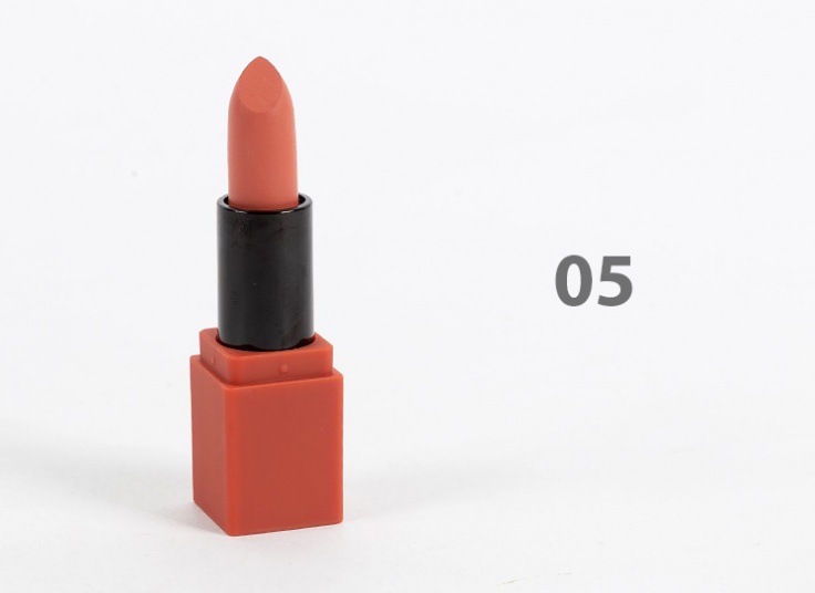 رژ لب Julius Beauty