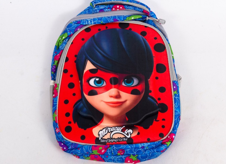 کوله پشتی طرح کارتونی