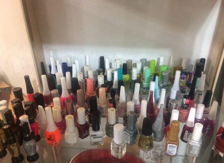 مانیکور و پارافین درمانی مجموعه الگو