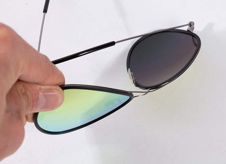 عینک آفتابی جیوه ای