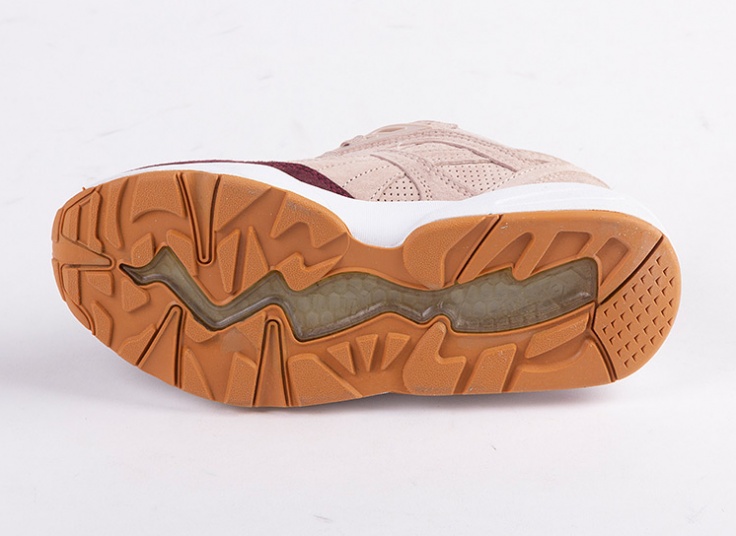 کفش کتانی زنانه و مردانه Puma