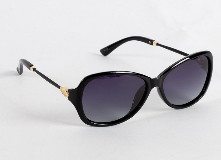 عینک آفتابی زنانه Serato 9378