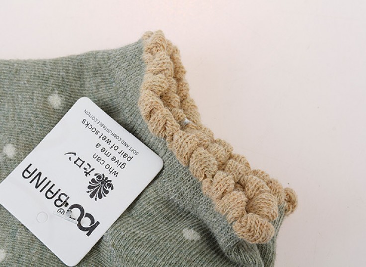 جوراب دخترانه عروسکی BAINA