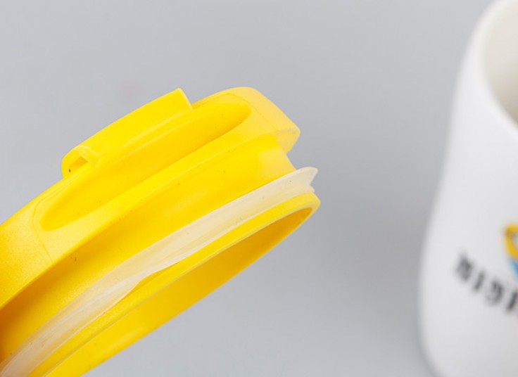 ماگ سرامیکی دربدار Minions