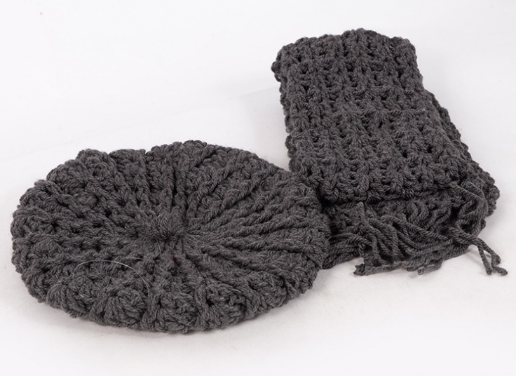 ست کلاه فرانسوی و شال گردن