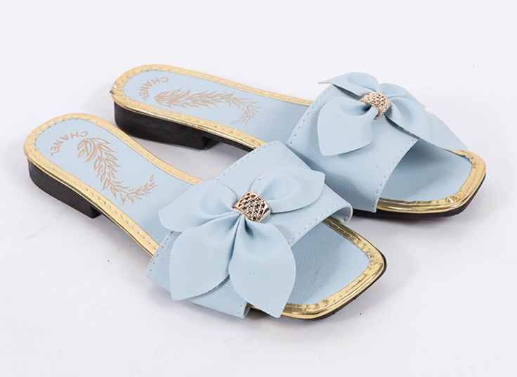 صندل زنانه طرح chanel