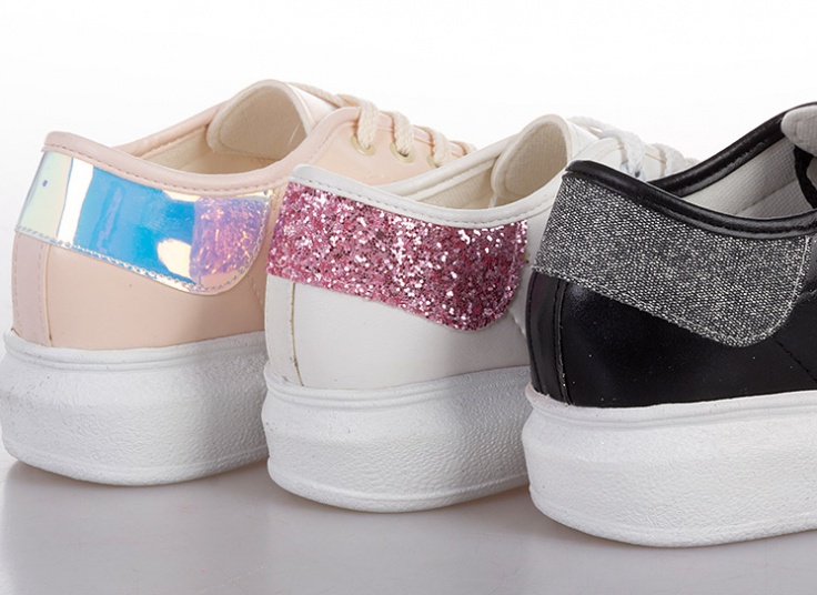 کفش اسنیکرز زنانه Alexander McQueen