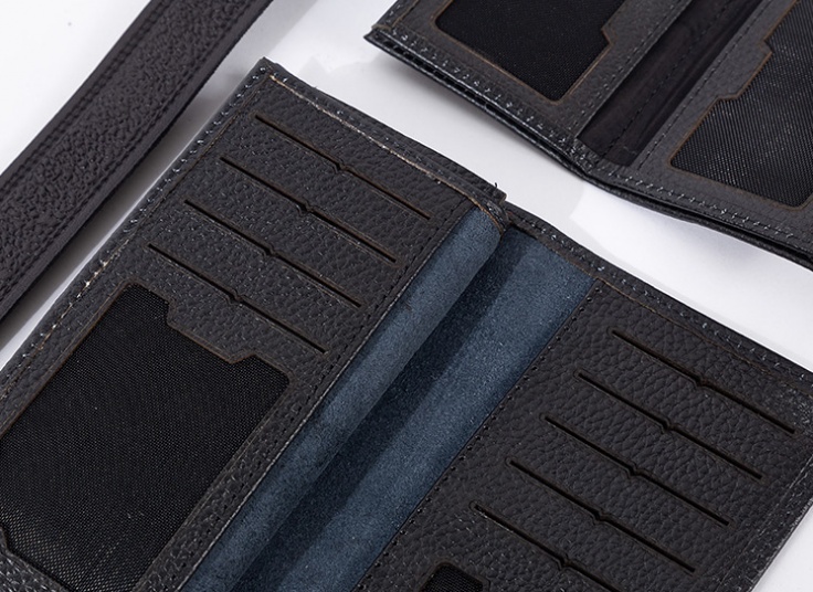 ست چرمی کیف پول و کمربند و جاکارتی