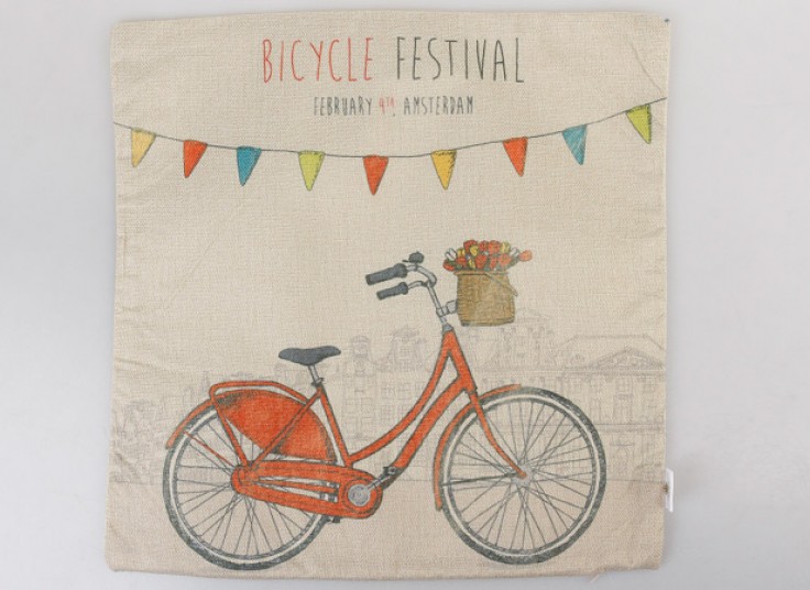 کاور کوسن طرحدار LC Waikiki