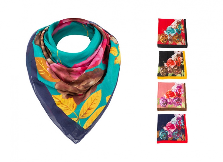 روسری گلدار