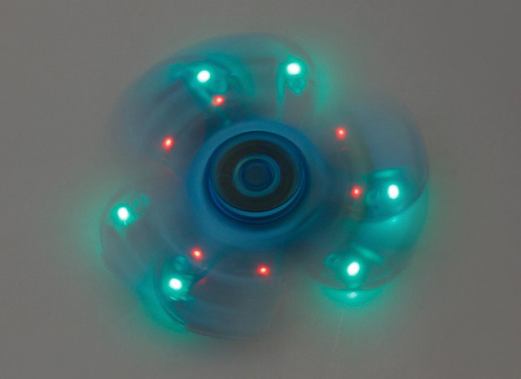 فینگر اسپینر اسپیکردار skeleton