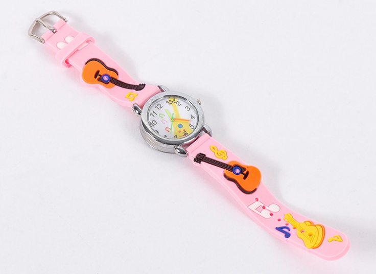 ساعت مچی عقربه ای بچگانه