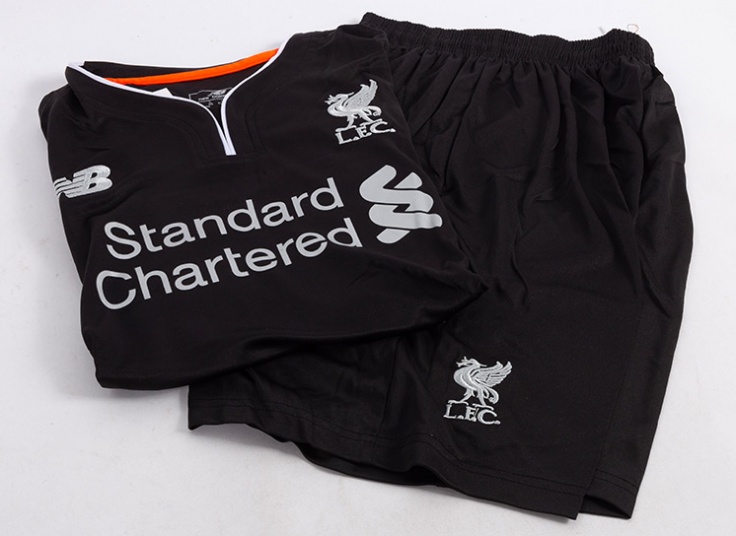 ست تیشرت و شلوارک باشگاهی