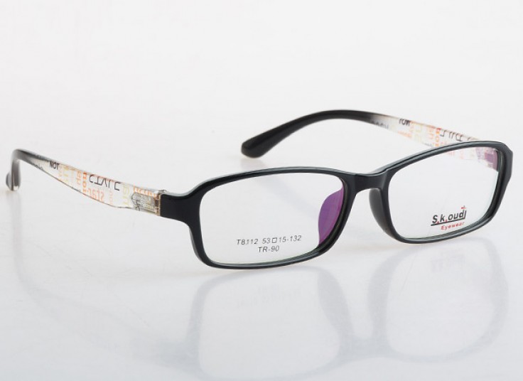 عینک طبی shikaoudi