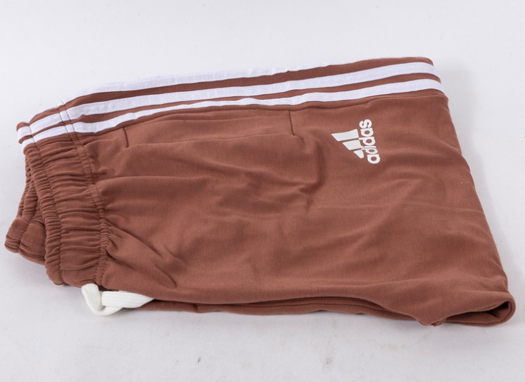 شلوار ورزشی طرح adidas