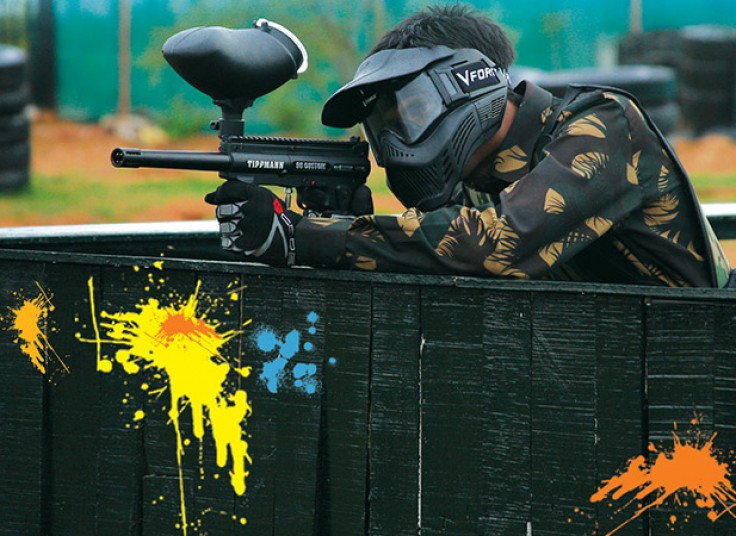 بازی در باشگاه مجهز پینت بال رازی کانیمانگا