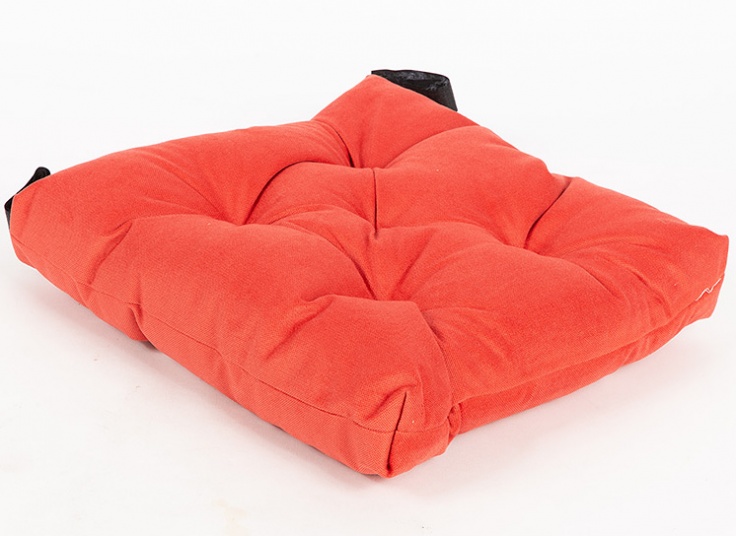 زیر نشیمنی پارچه ای