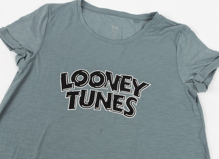 تیشرت زنانه طرحدار C & A