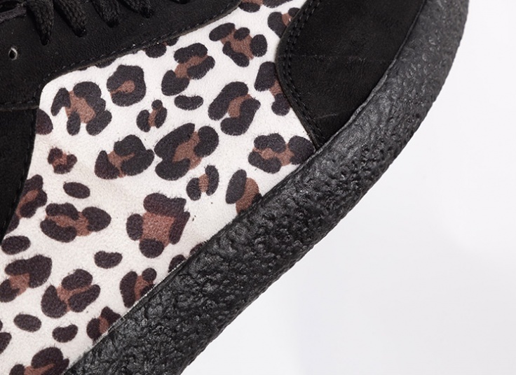 کتانی اسپرت پلنگی