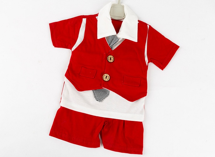 تیشرت و شلوارک کراوات‌دار