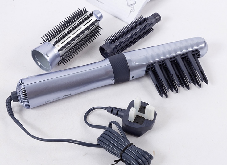 سشوار برس دار Braun Satin Hair 3