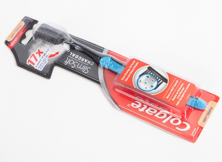 مسواک ذغالی Colgate Slim Soft