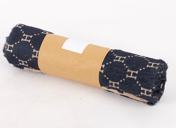 شال مخمل پاییزی