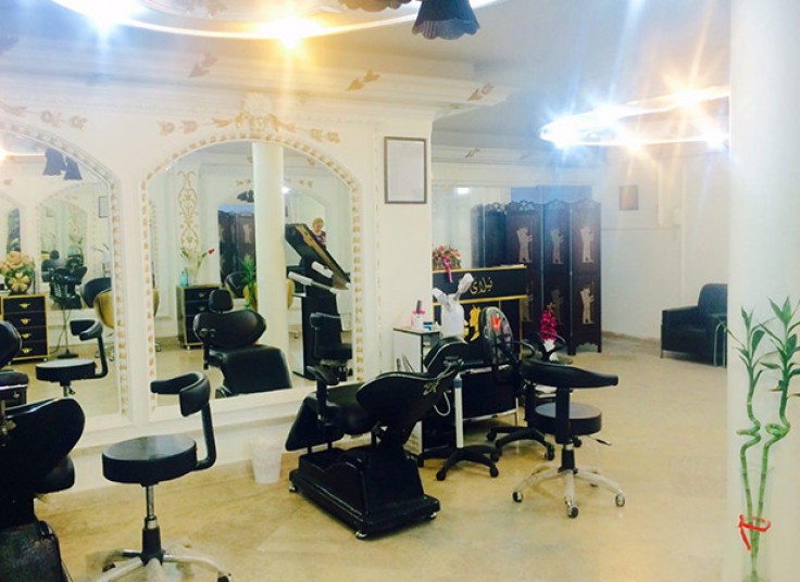 انواع آموزش های سالن نیلای