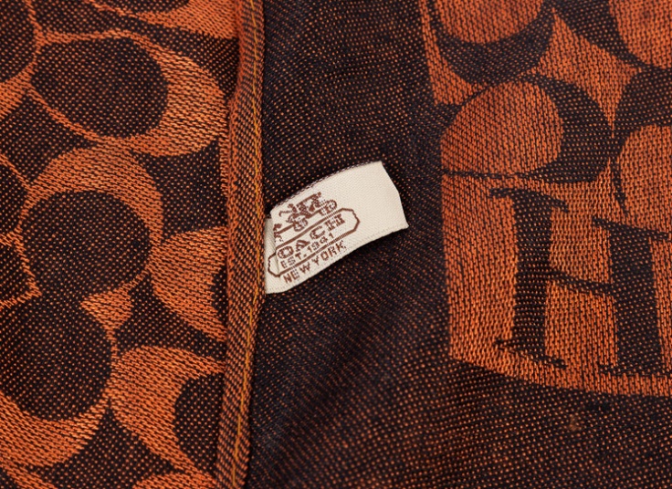 شال زنانه طرح Coach