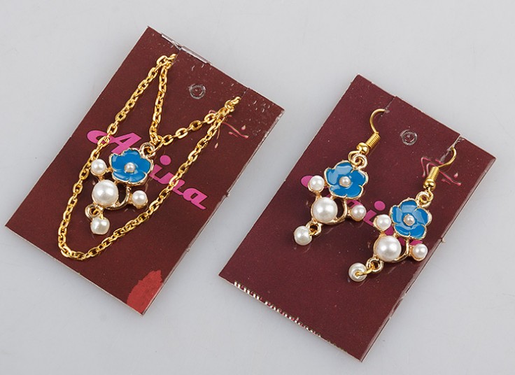 نیم ست زیورآلات ATLINA