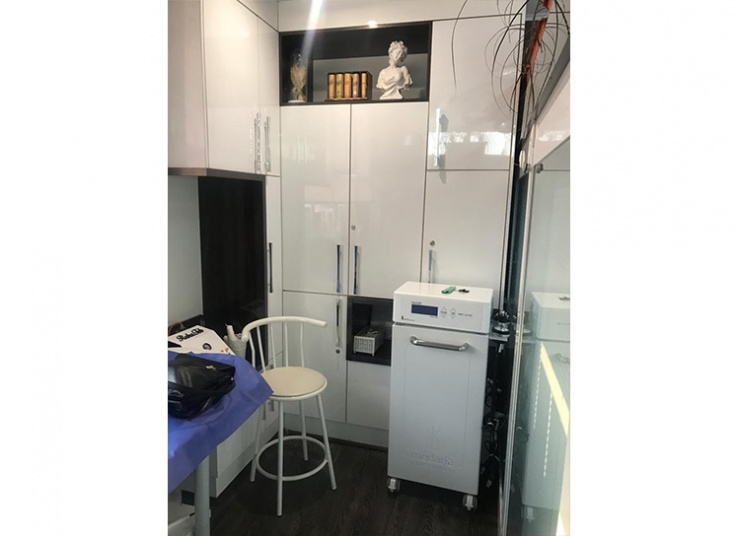 مرکز زیبایی یاس