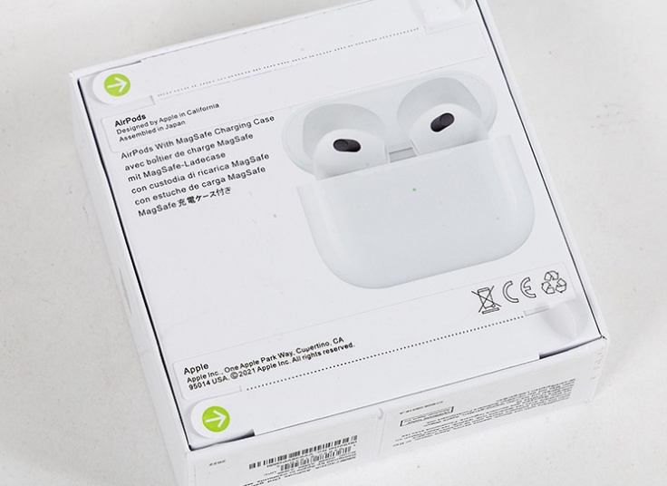 هدفون بی سیم AirPods 3rd generation