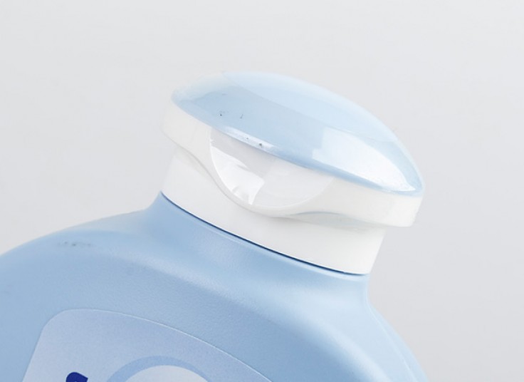 شامپو سر بچه Sanosan