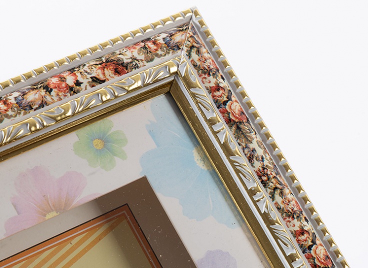 قاب دکوراتیو طرح گل