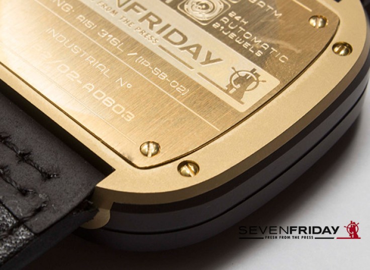 ساعت SEVENFRIDAY